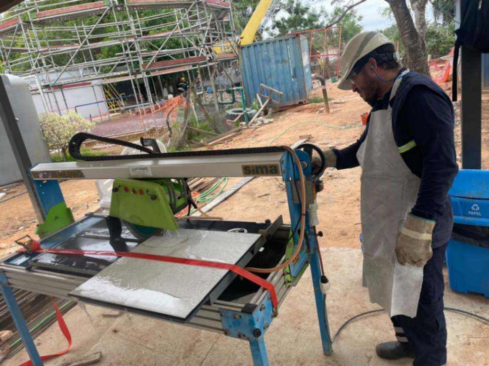 Preparación para la instalación de piso técnico